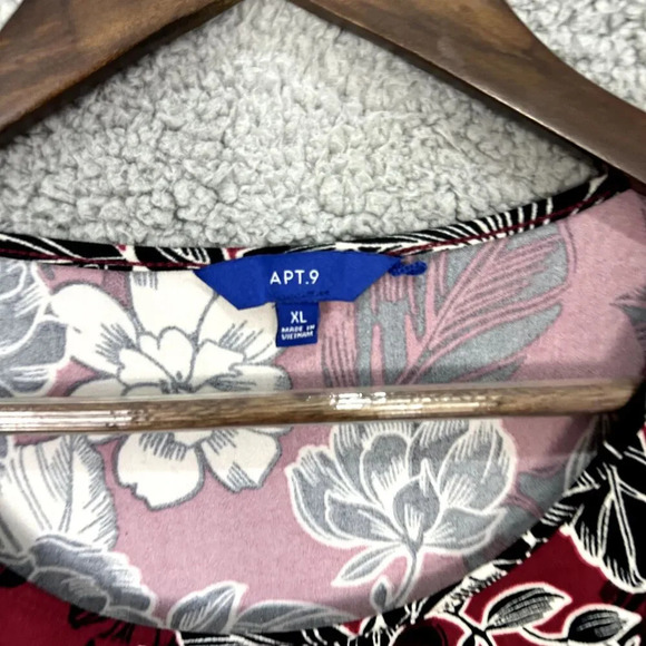 Apt .9 t op XL purple floral‎ ruched banded waist boho cottagecore whimsical - Picture 2 of 8